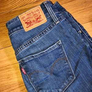 Levi Strauss Women’s High Skinny Jean